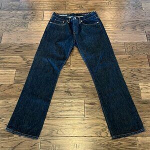 GAP Standard Straight Leg Size 30 x 32